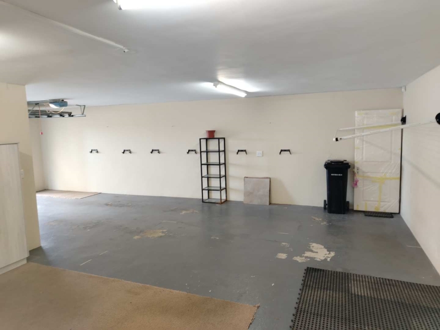 3 Bedroom Property for Sale in Heuwelkruin Western Cape